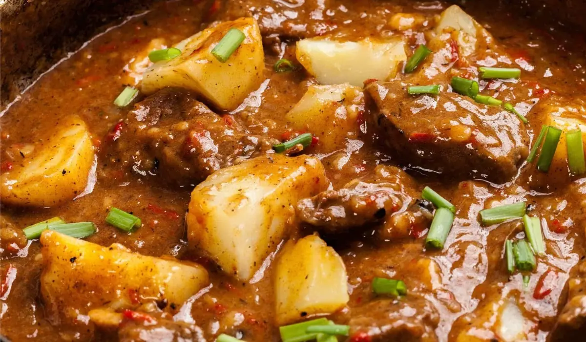 Le Ragoût de Veau aux Pommes de Terre