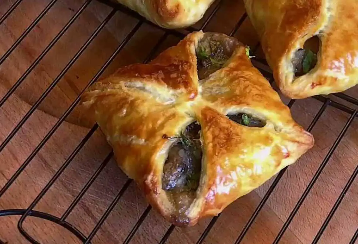 Feuilletés aux champignons de Paris