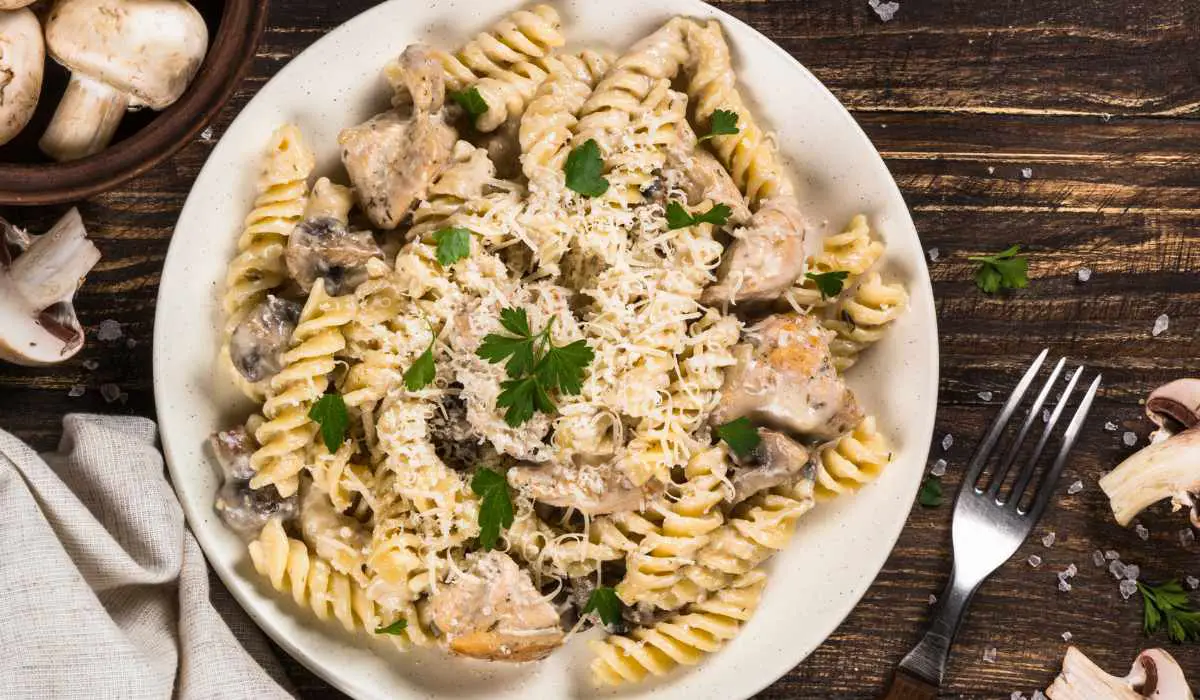 Pâtes aux Gésiers et Champignons