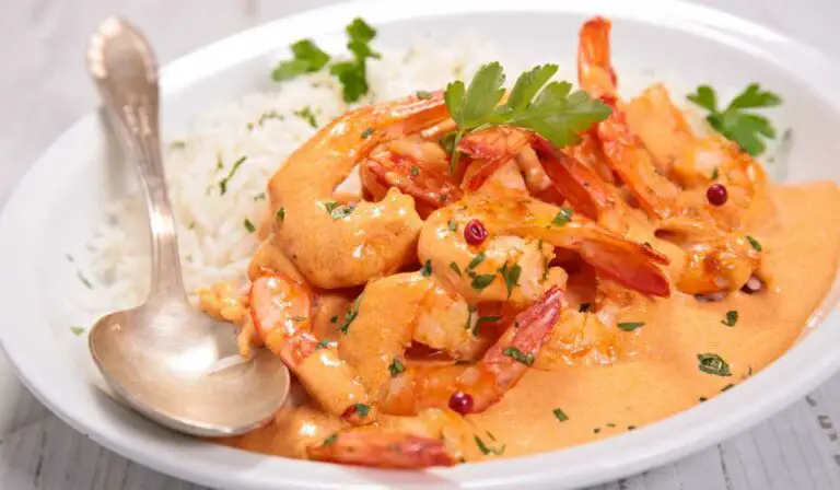 Poêlée de crevettes curry-coco